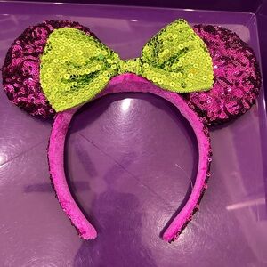 Disney Parks Purple and Green Halloween Sequin Minnie Mouse Ears Headband